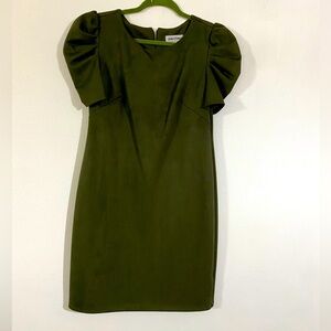 SHELBY & PALMER SHORT SLEEVE SHEATH DRESS